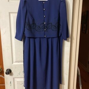 Classic Women's Navy Dress with Embroidered Waist